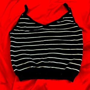 Top Forever 21 black with white stripes